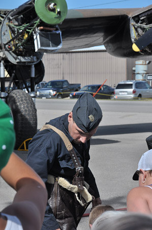 Re-enactors scramble at FM-159