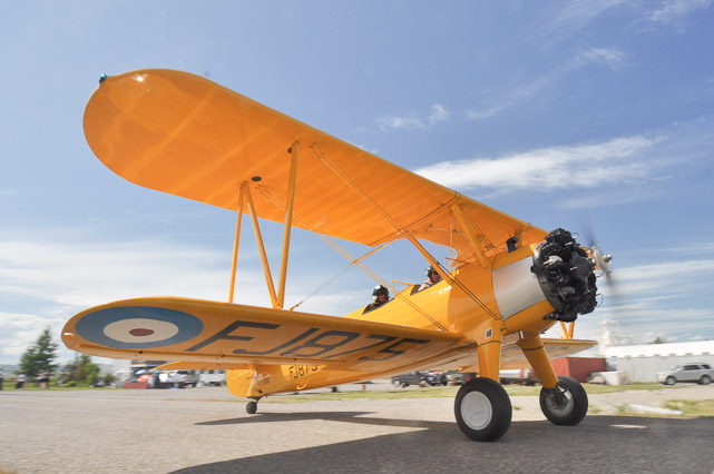 PT-17 Stearman taxiing